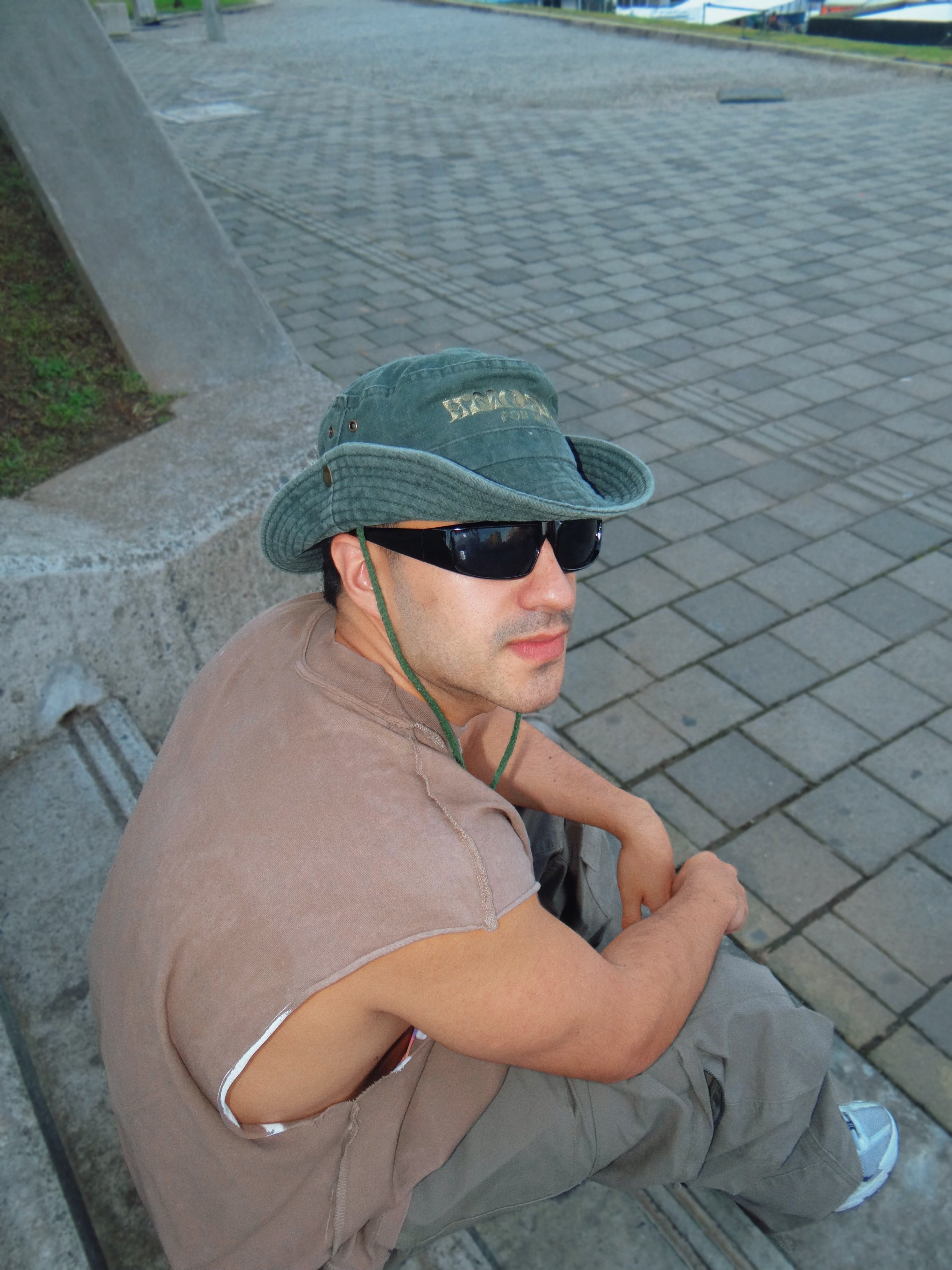 Vaquero hat